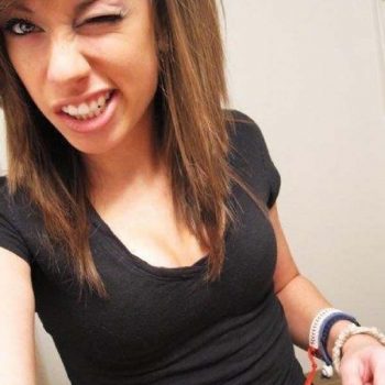 Karolane - Blitzingen - Valais | Rencontre Discrète