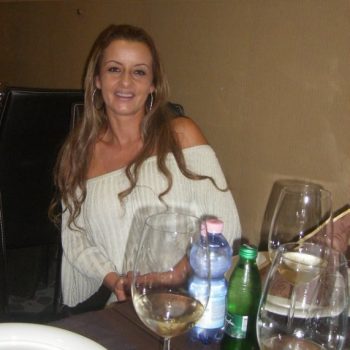 Ayda - Rigi Klösterli - Schwytz | Rencontre Discrète