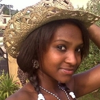 Kyra - Benglen - Zurich | Rencontre Discrète