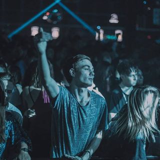 Dilan - Péry - Berne | Rencontre Discrète