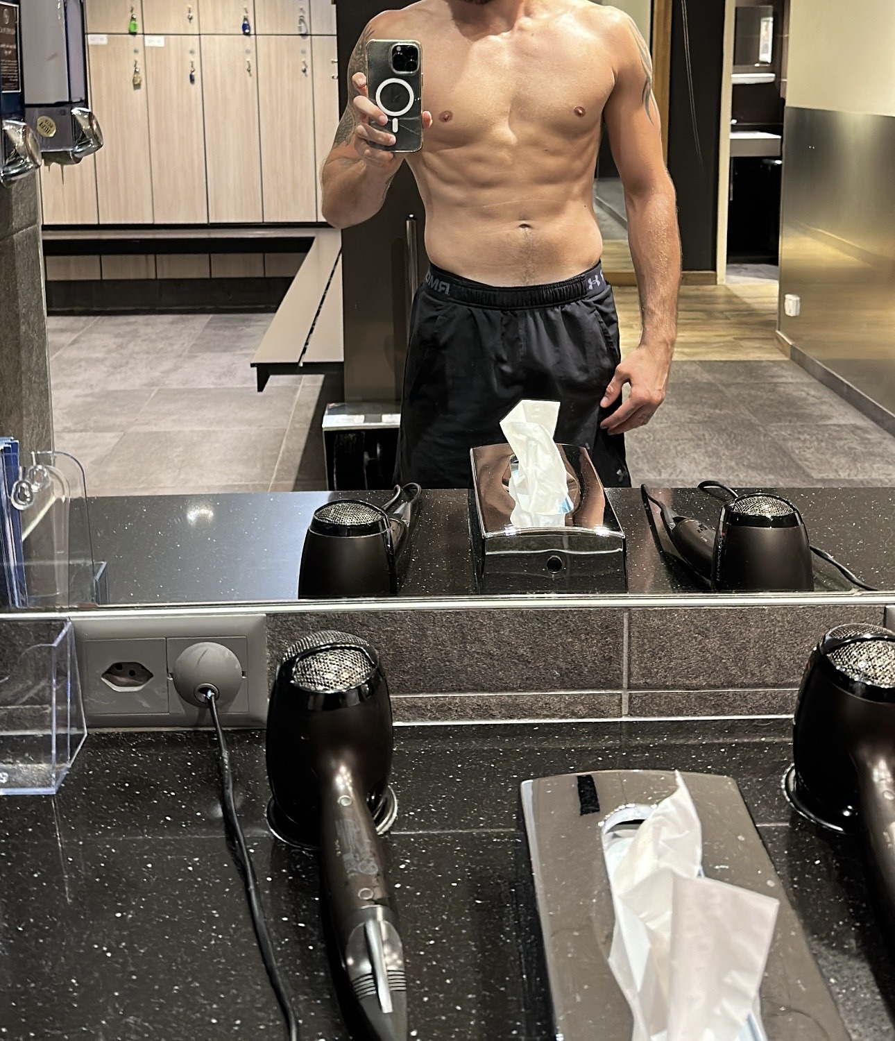 Kaourou - Grimentz - Valais | Rencontre Discrète