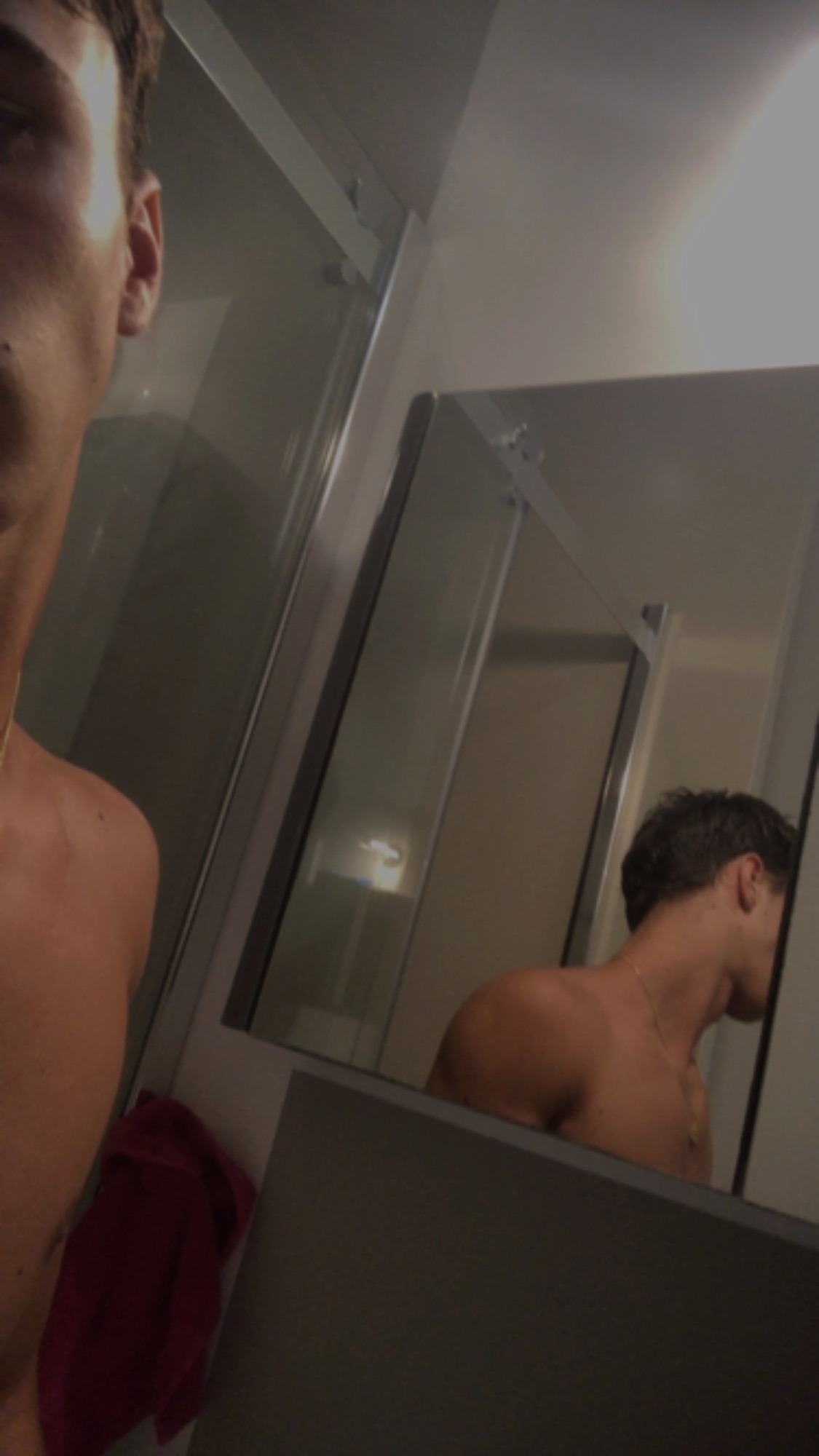 Irwan - Monnaz - Vaud | Rencontre Discrète