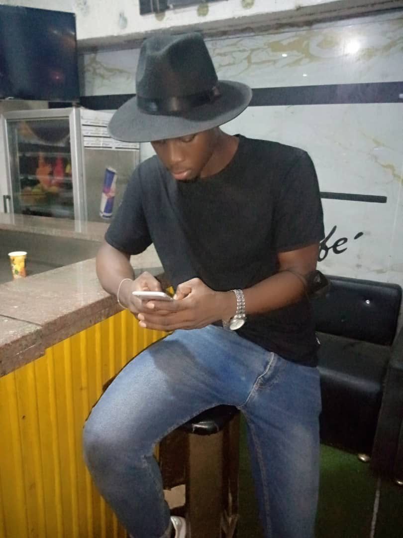 Abdel-rahmane - Vercorin - Valais | Rencontre Discrète