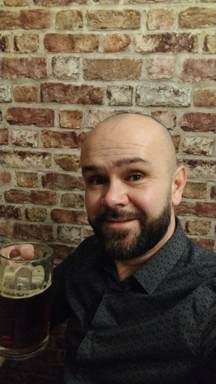 Achilles - Ogens - Vaud | Rencontre Discrète