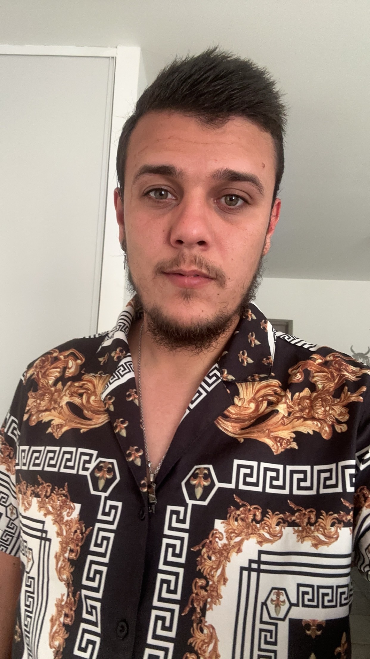 Nasser-eddine - Réchy - Valais | Rencontre Discrète