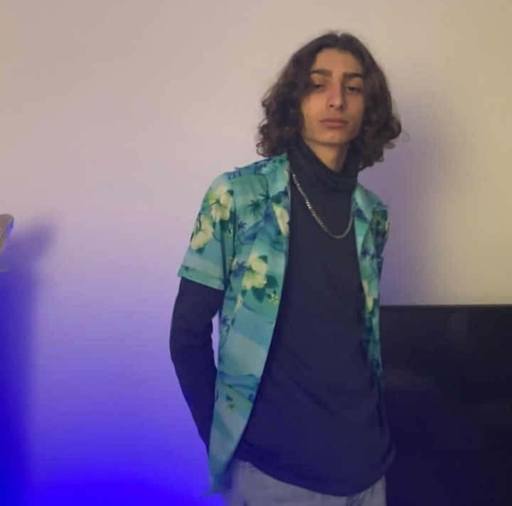 Zakarian - Mathon - Grisons | Rencontre Discrète