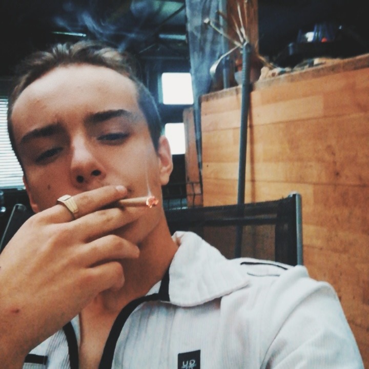 Abdulla - Cully - Vaud | Rencontre Discrète