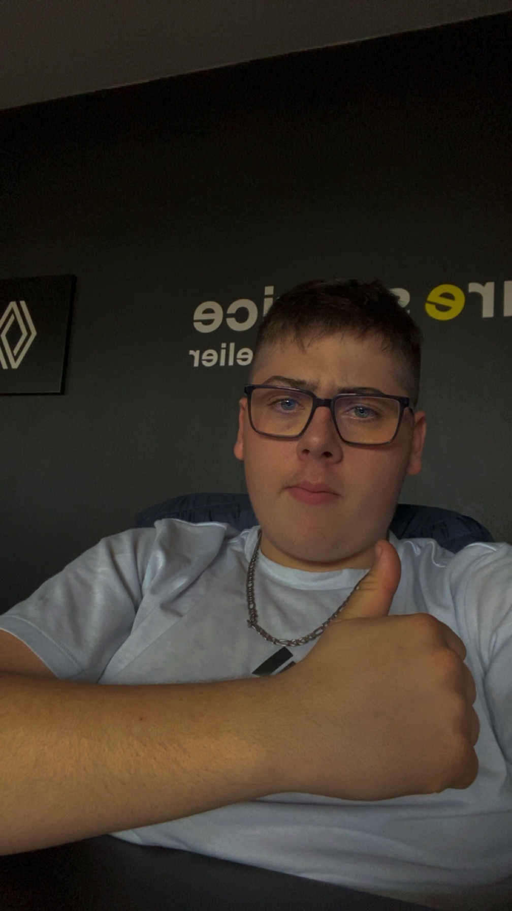 Yaouen - Vaumarcus - Vaud | Rencontre Discrète