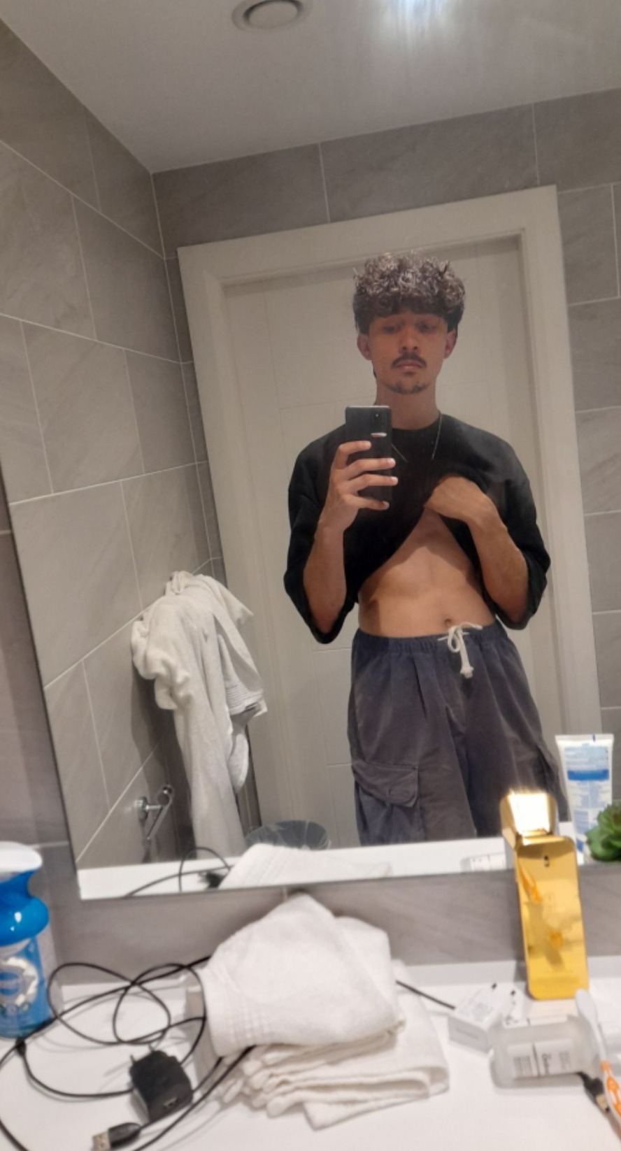 Menahem-mendel - Piotta - Tessin | Rencontre Discrète