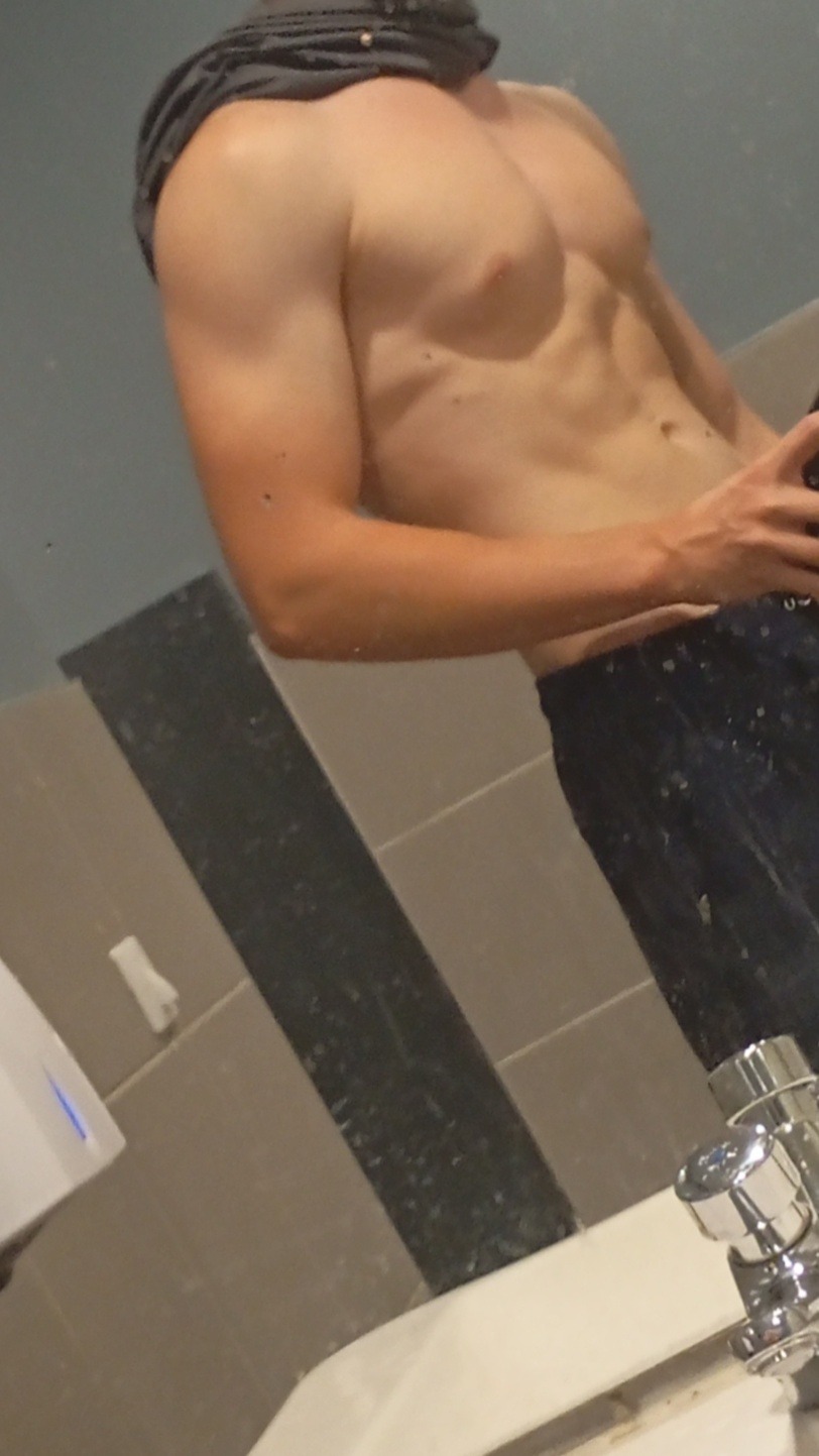 Jordhan - Prangins - Vaud | Rencontre Discrète