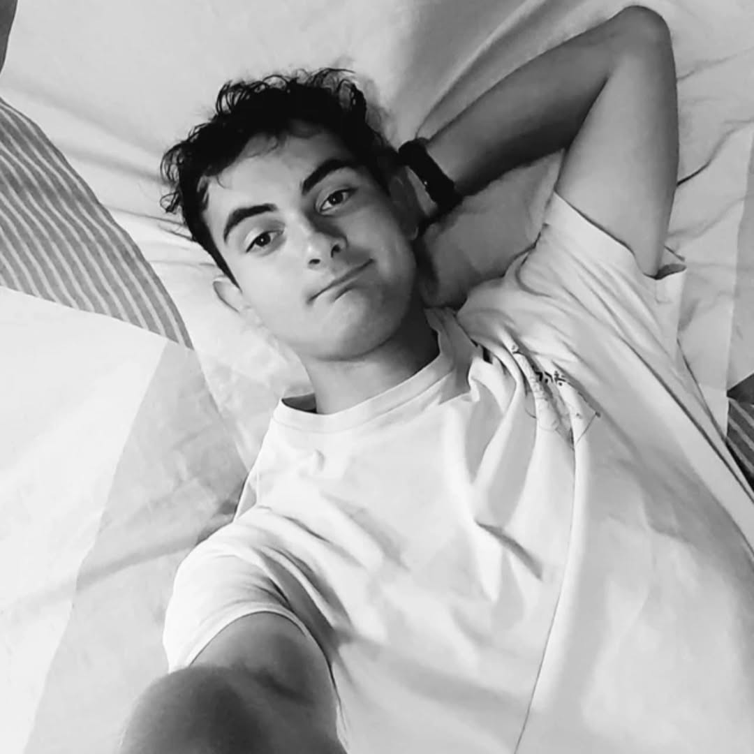 Farrell - Diesse - Berne | Rencontre Discrète