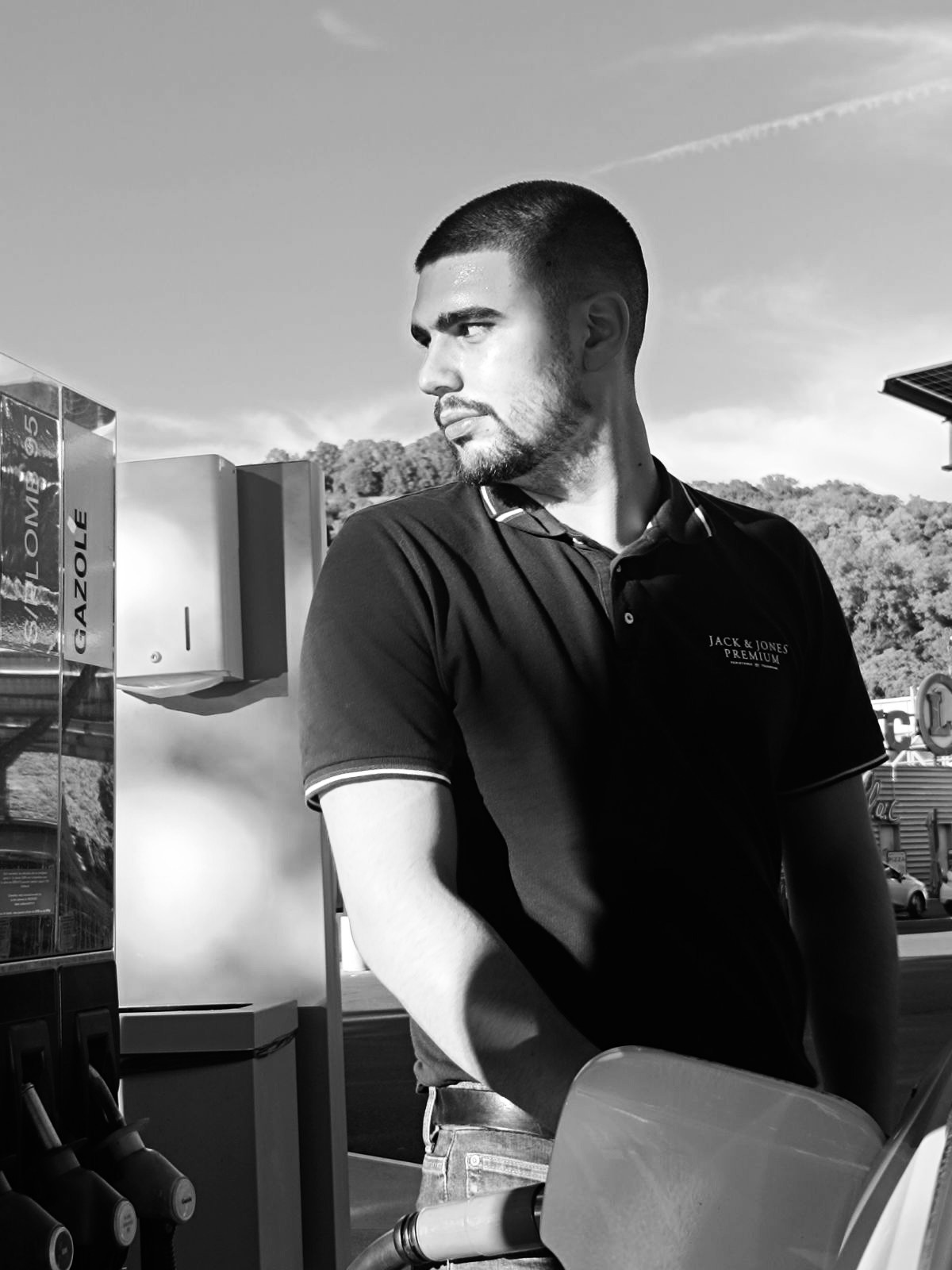 Nejmeddine - Fidaz - Grisons | Rencontre Discrète