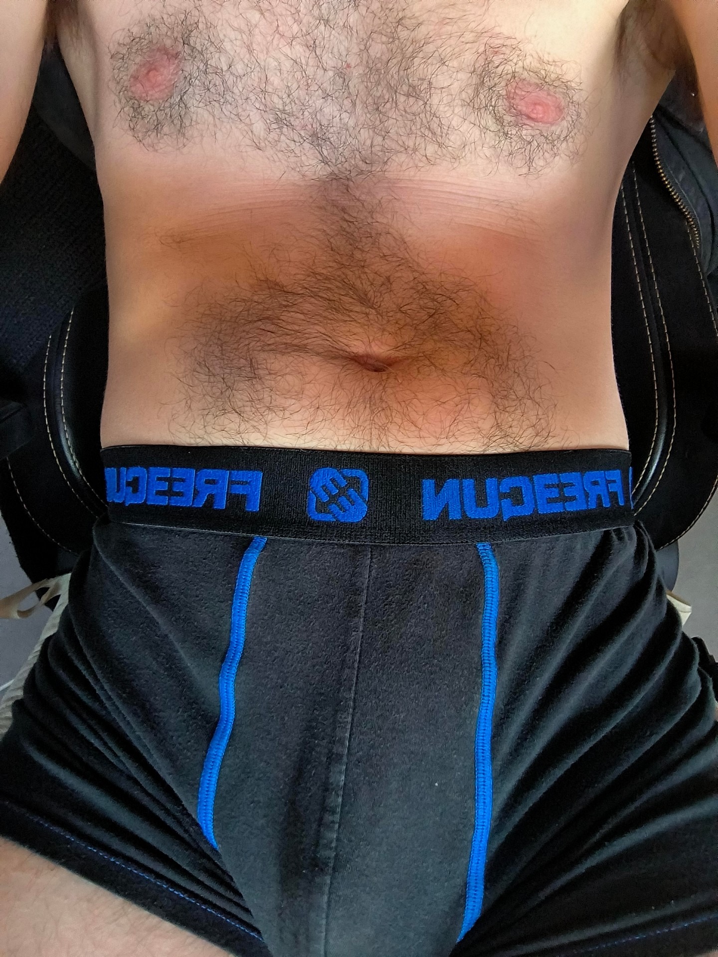 Isaac - Strada - Grisons | Rencontre Discrète